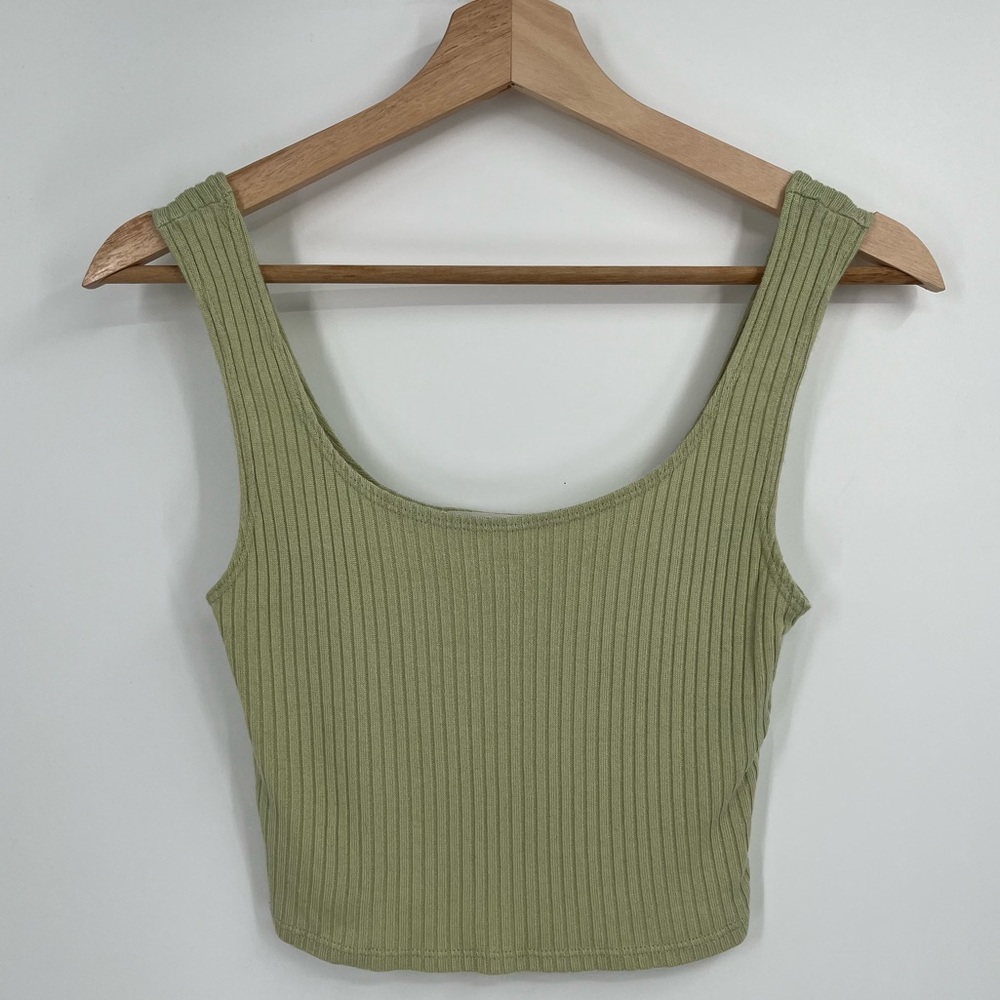 Crop tank